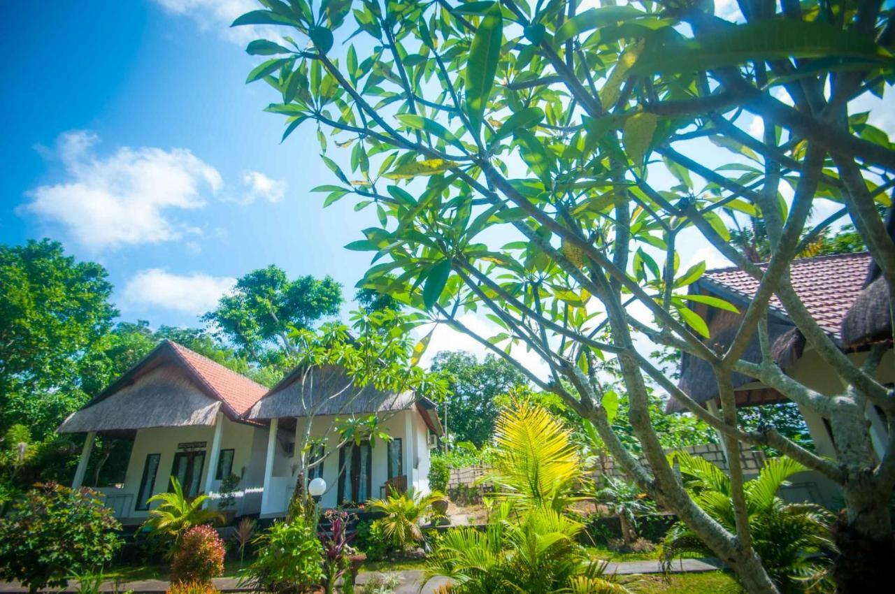 Japa Bungalow Sakti Exterior photo
